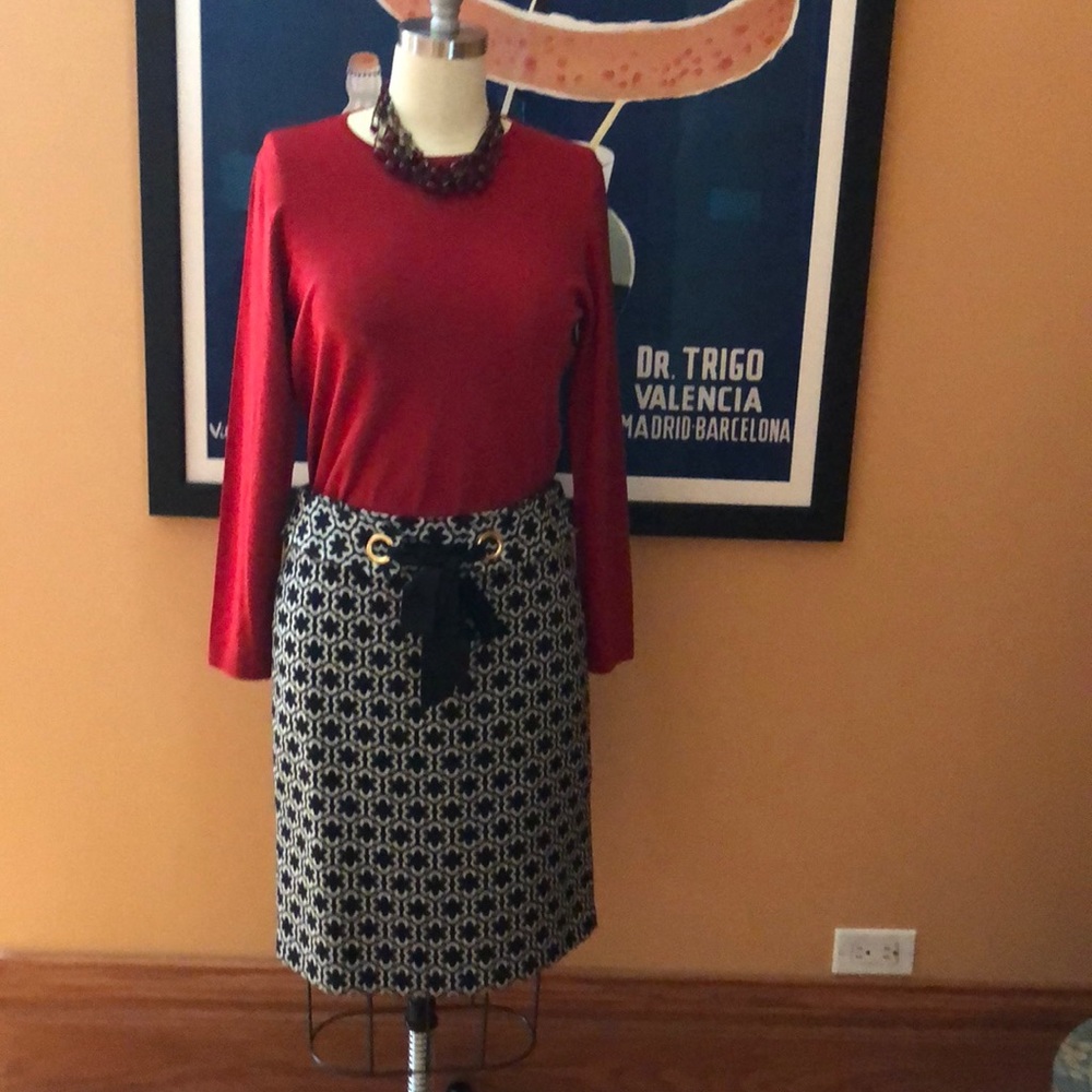 Molly belted skirt Size 8